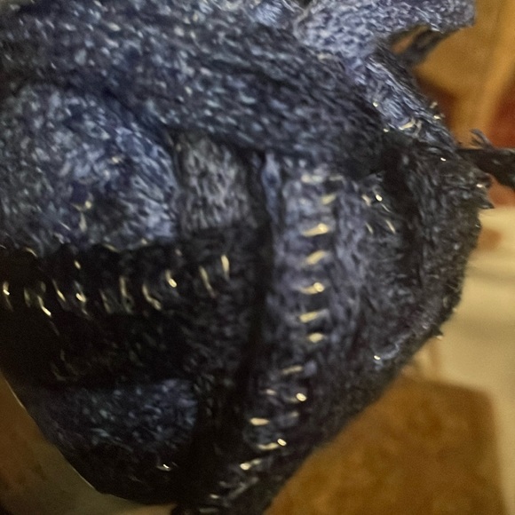 Yarn - Picture 4 of 6